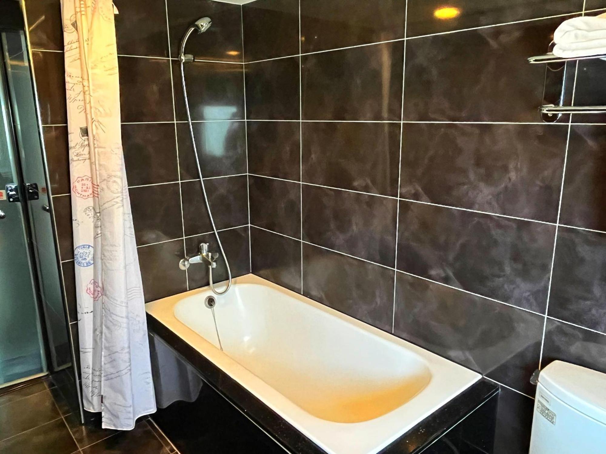 華麗大飯店ferrary Hotel Taipei Eksteriør billede