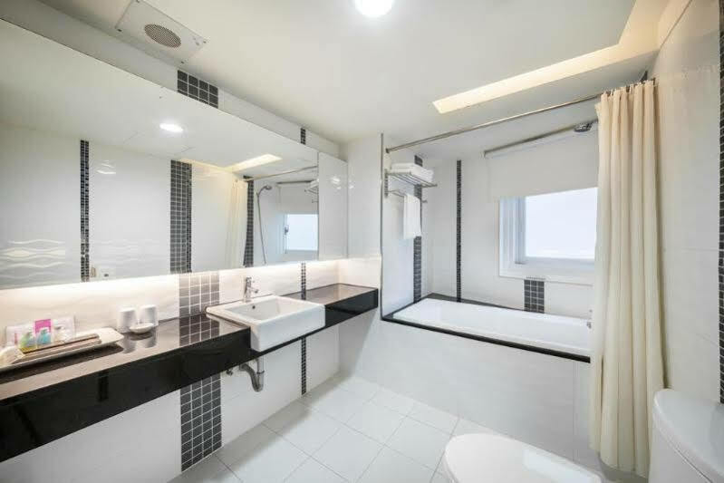 華麗大飯店ferrary Hotel Taipei Eksteriør billede